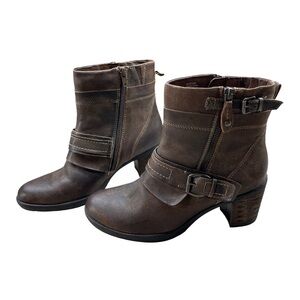 Earth Women’s Boots Size 9 B Shoes Montana Sandstone Zipper Heels Leather Brown